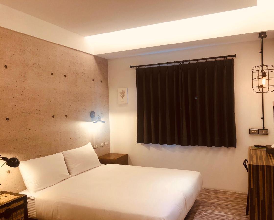 仁愛小公館-市區近東大門 Hualien Dış mekan fotoğraf